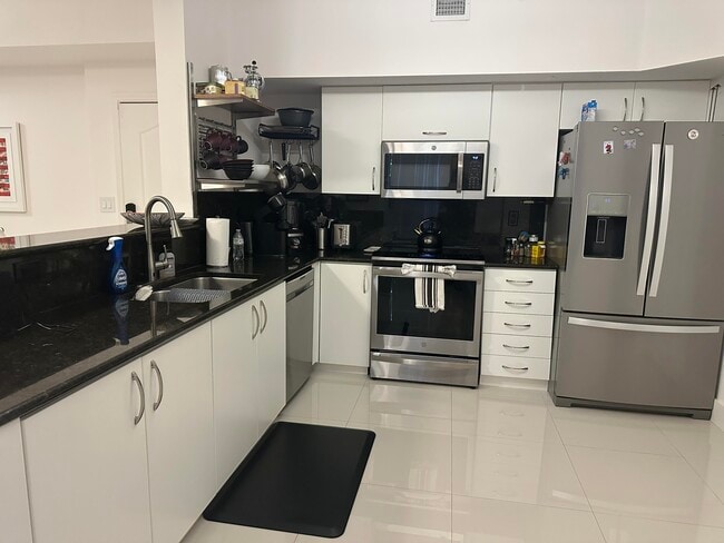 Photo - 250 NE 3rd Ave Unit 218