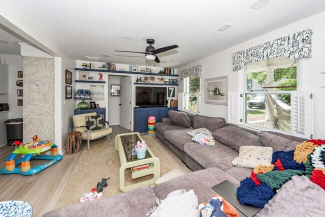 Photo - 4 Bedroom, 3 Bathroom Home in Magnolia Ranch - West Ashley