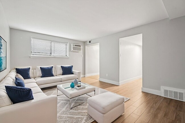 Photo - Mt. Airy Manor