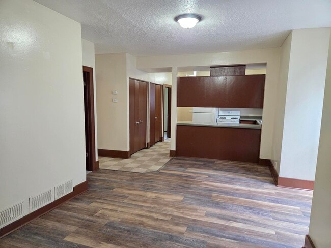 Photo - 2516 N Lyndale Ave