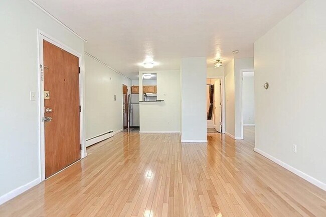 Photo - 46 Adams St Unidad #C7