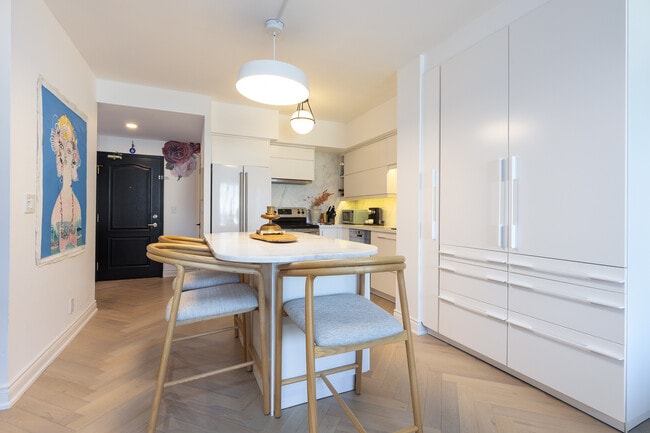 Photo - 20 Collier St