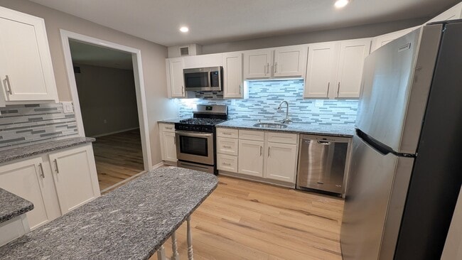 Photo - 48 Avonwood Rd
