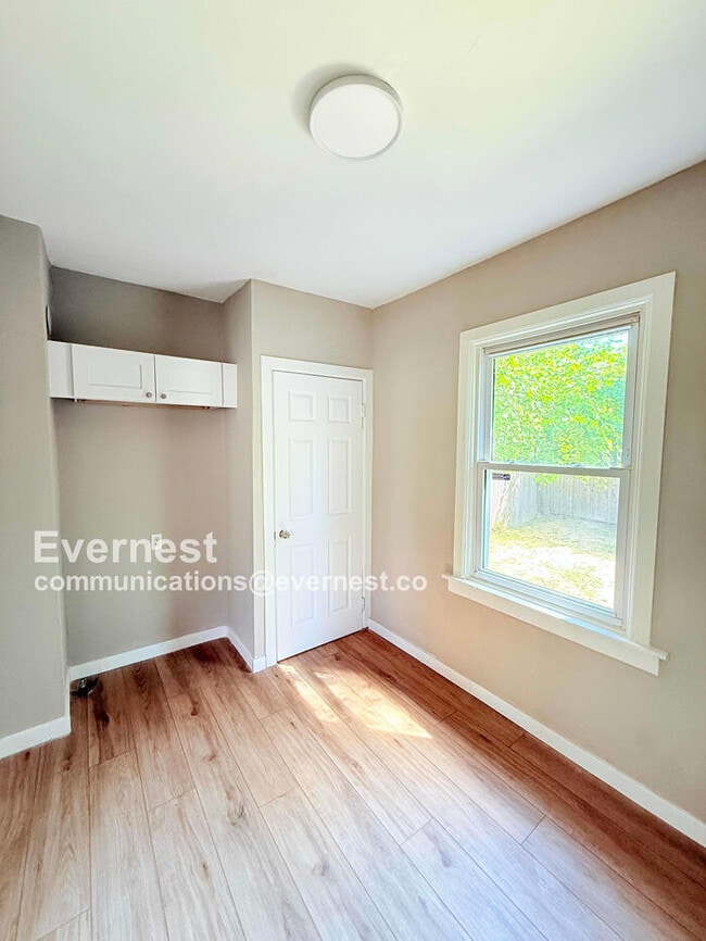 Photo - 14600 Lauder St