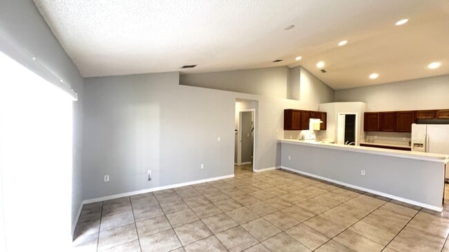 Photo - Beautiful 3 bedroom 2 bath home