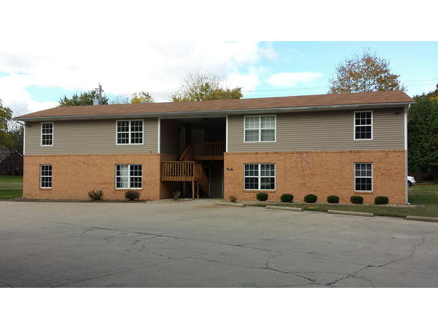 Building Photo - 124 Kenneth Dr Unit D