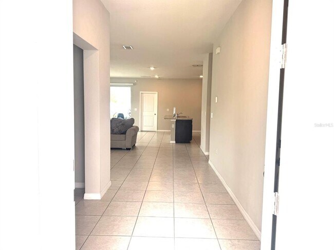 Photo - 863 Hudson Valley Dr