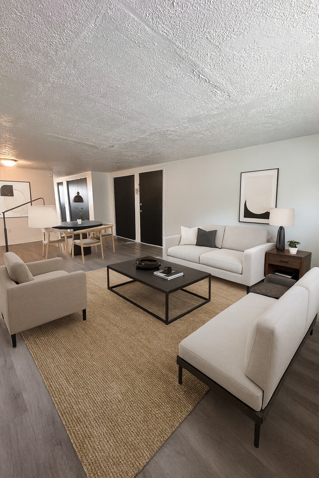 Building Photo - Coming this April 2026: 2 Bedroom Apartment in Beaver. Apply now and secure this place! Unit Jefferson Trace 6-32