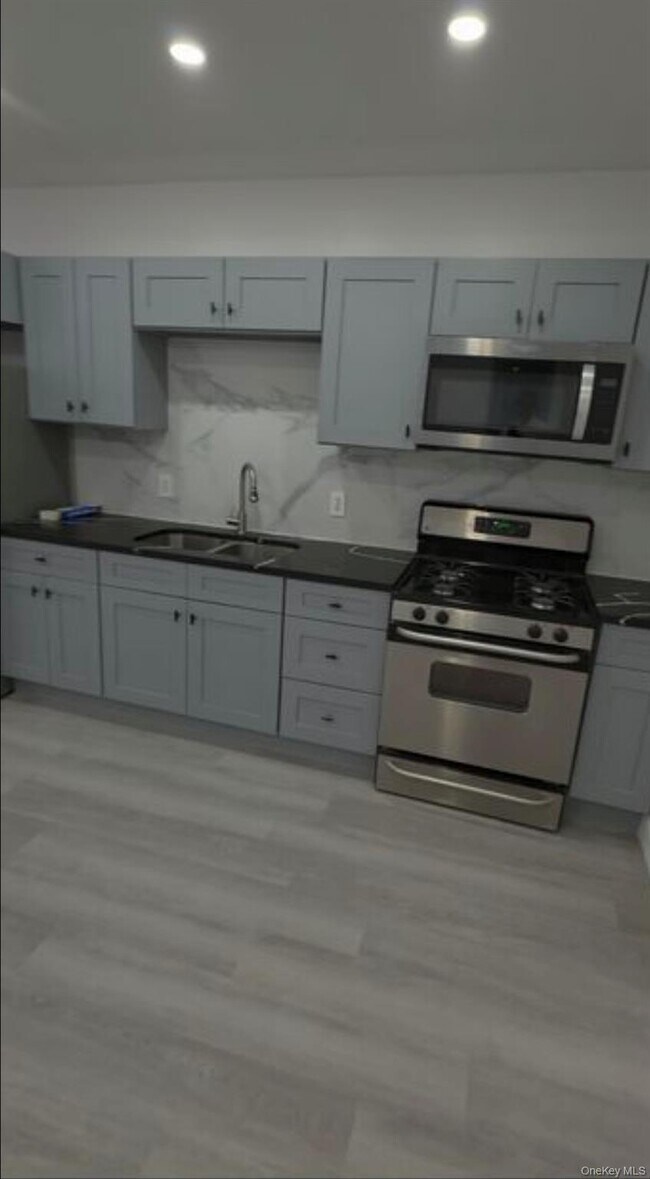 Photo - 1136 St Marks Ave Unit 1R