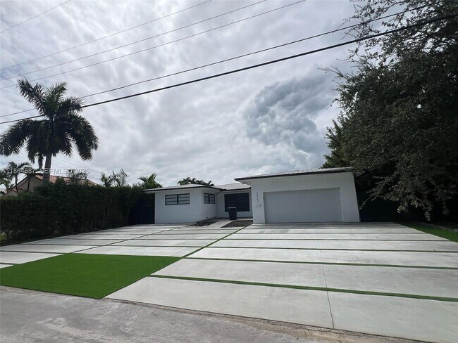 Photo - 2062 NE 121st Rd