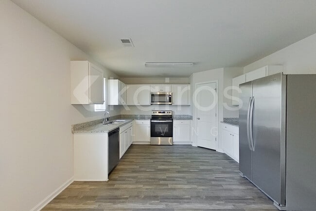 Photo - 234 Fox Chase Wy