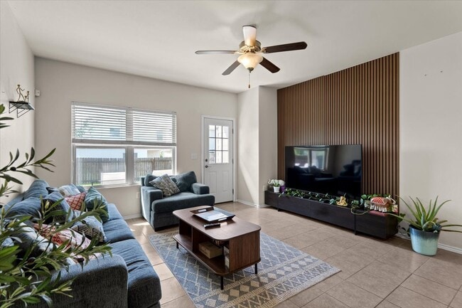 Photo - 3801 Black Granite Dr