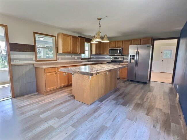 Photo - 11622 Adney Rd