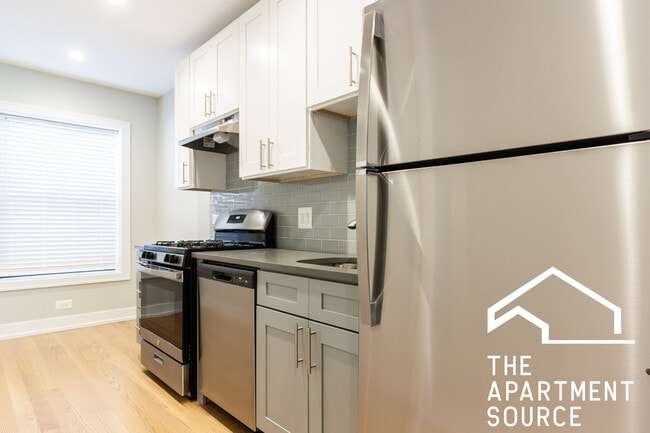 Photo - 516 W Cornelia Ave Unit 219