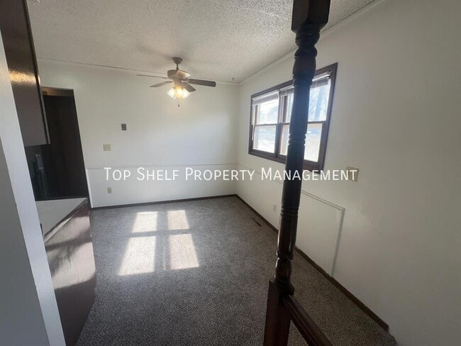 Photo - 2017 64th St