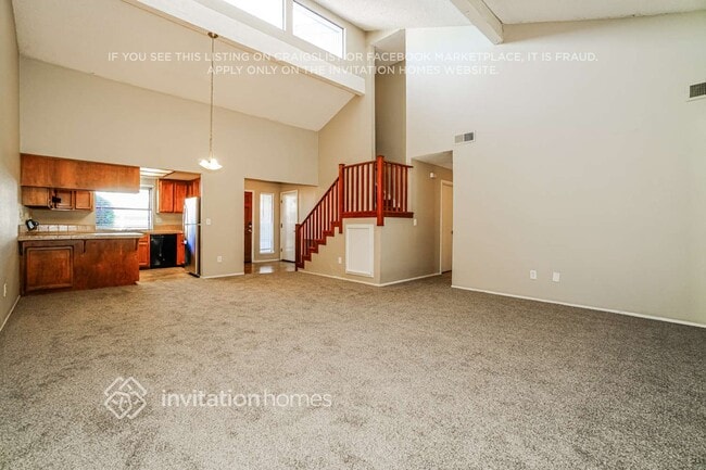 Photo - 135 Saginaw Cir