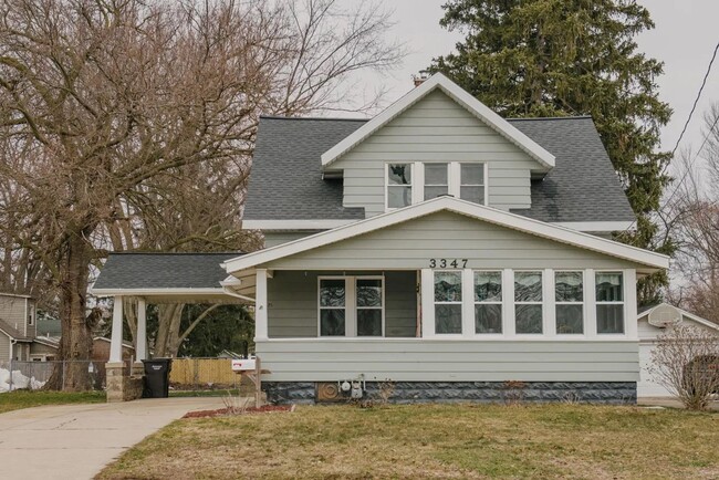 Adorable home in Hudsonville School District! - Adorable home in Hudsonville School District!