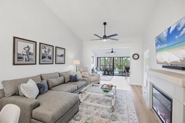 Photo - 5737 Ashton Way Unidad 5737