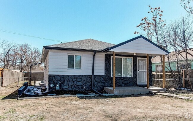 Building Photo - Kingston St Rental