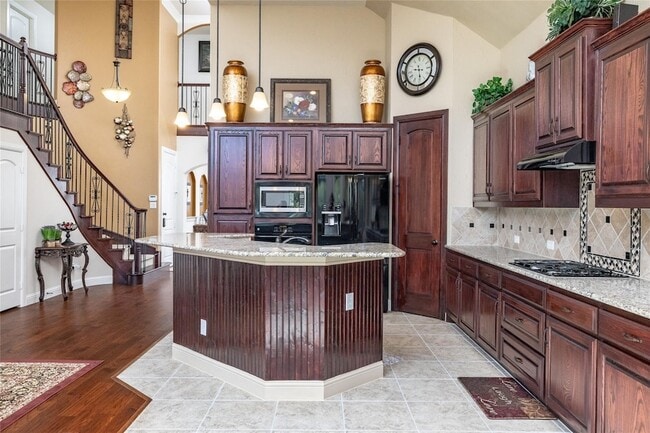 Photo - 6728 S Fork Dr