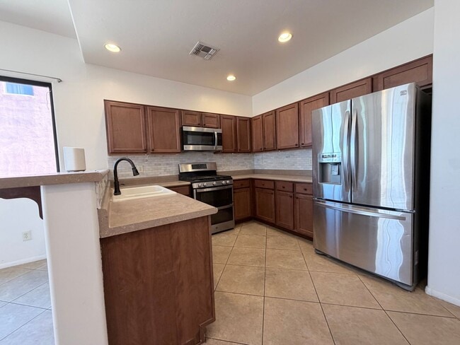 Photo - 1024 Horner Dr