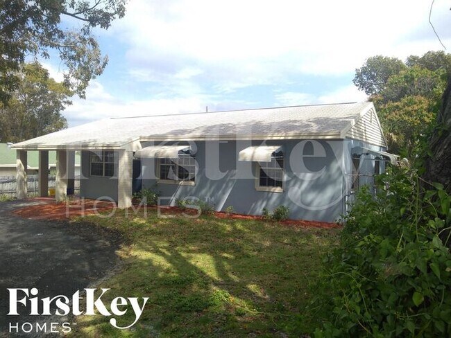 Photo - 4106 N Terrace Dr House