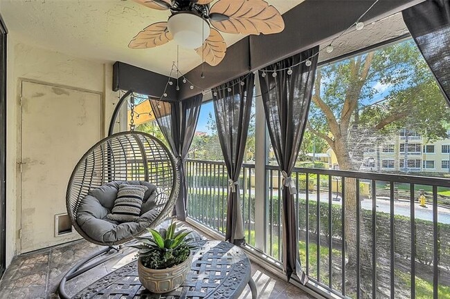 Building Photo - 8592 W Sunrise Blvd Unit 206 Rental