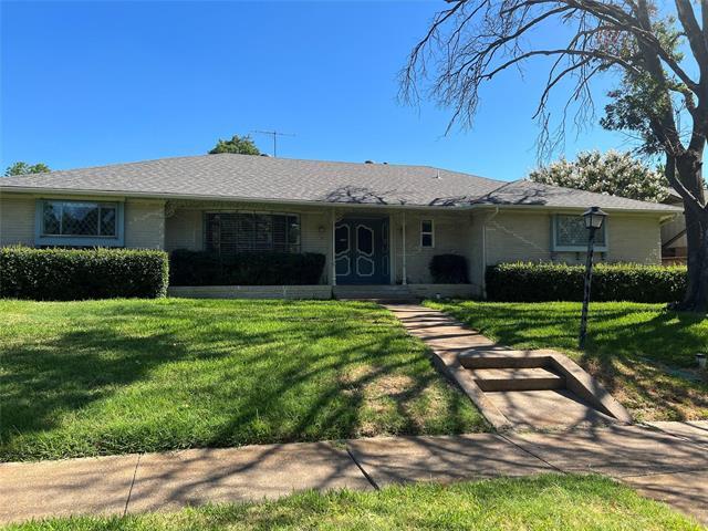 Building Photo - 7135 Blairview Dr