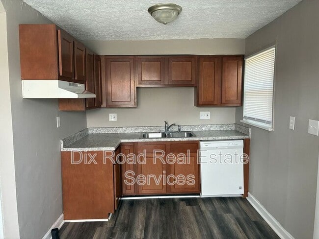 Photo - 3221 W Riverview Ave