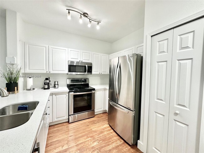 Photo - 5620 NW 107th Ave