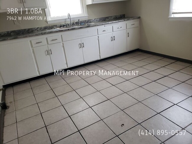 Photo - 7942 W HAMPTON Ave