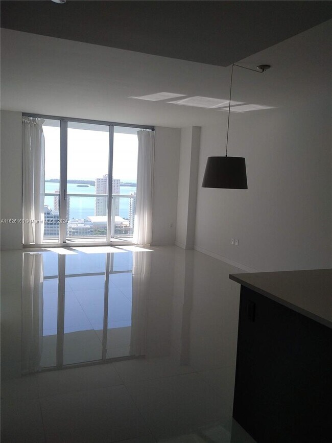 Photo - 500 Brickell Ave Condo Unit 3200