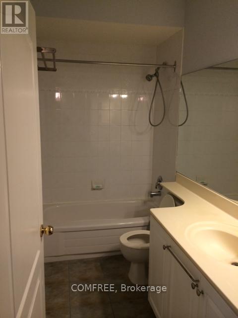 Photo - 393 King St W Unit 807