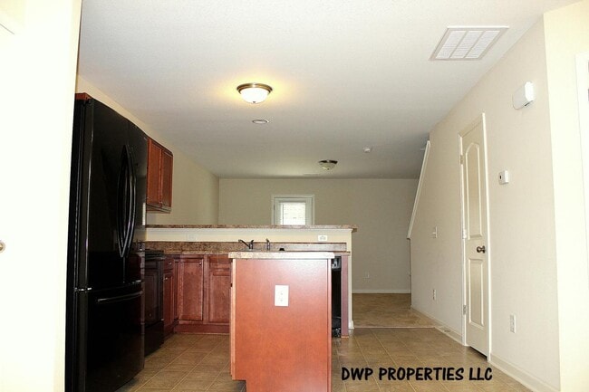 Photo - 4245 Youngstown Dr