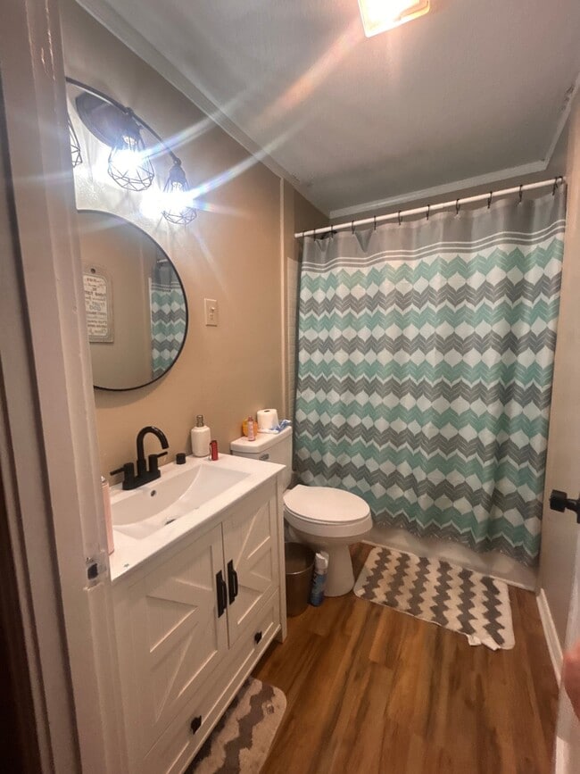 Photo - 208 Frances Ave