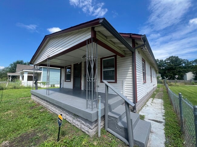 Photo - 928 Udell St