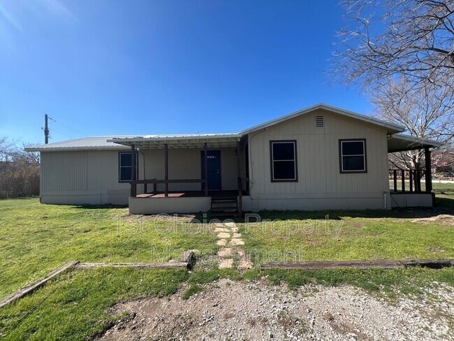 Building Photo - 193 Private Rd 4652 Rental