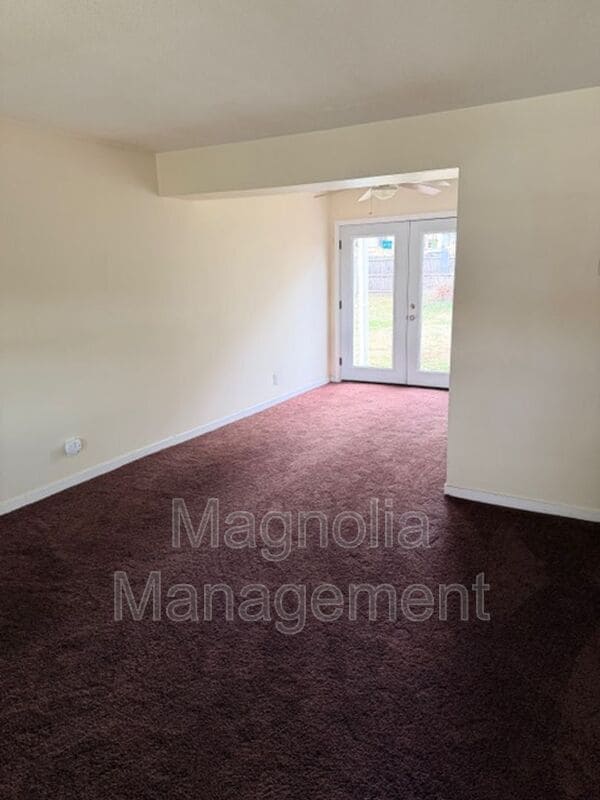 Photo - 226 Oak St Unit Apt B