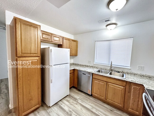 Photo - 1120 Yuma St Unit D