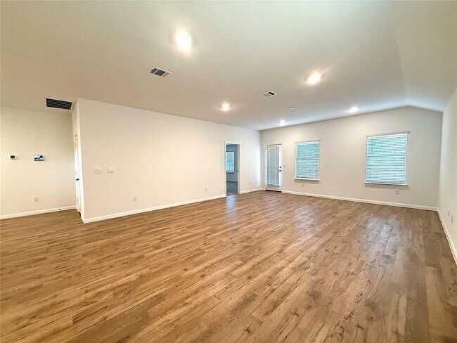 Photo - 1917 Buntline Hitch Dr