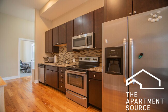 Photo - 3138 S Indiana Ave Unit 206