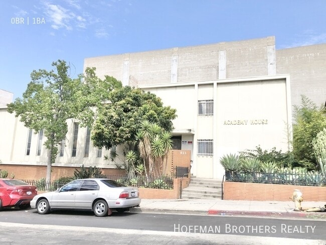 Photo - 933 Grattan St Unit 202