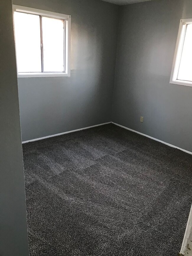 Photo - 1116 Birch Dr