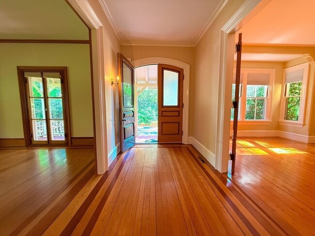 Photo - 209 Bacon St Unit 1