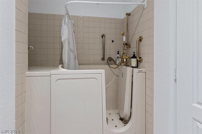 Photo - 1910 Davina St