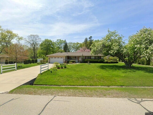 Building Photo - 5417 S Andrae Dr Rental