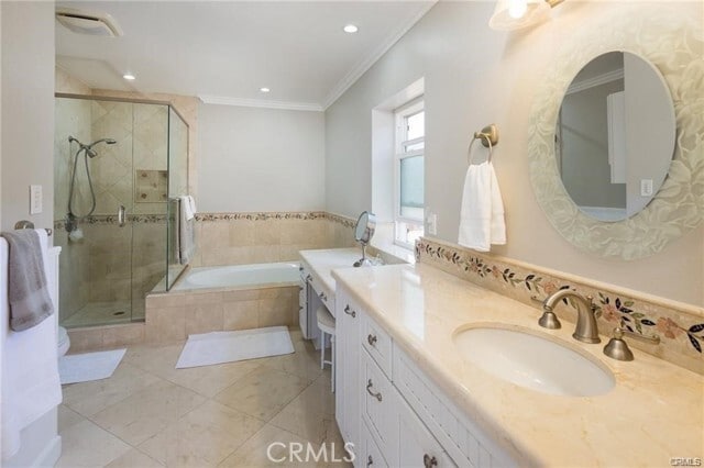 Photo - 1727 Date Ave