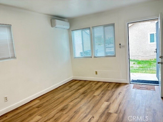 Photo - 3912 Maple Ave