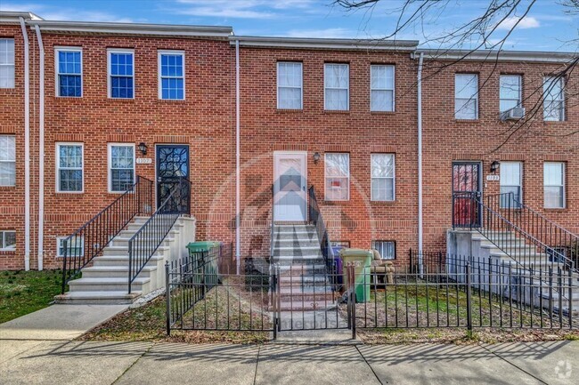 Building Photo - 1105 N Central Ave Rental