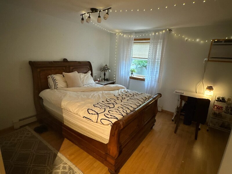 Photo - 64-18 Perry Ave Unidad 1